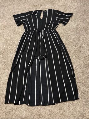 One-Shoulder Black & White Striped Maxi Dress